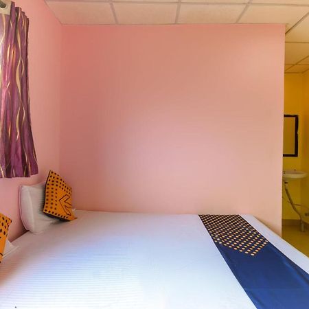 Khamshet Spot On 65135 Hotel Suvarna Samrat Lodge المظهر الخارجي الصورة