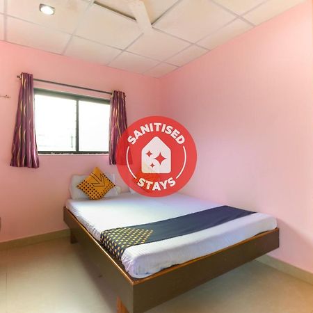 Khamshet Spot On 65135 Hotel Suvarna Samrat Lodge المظهر الخارجي الصورة