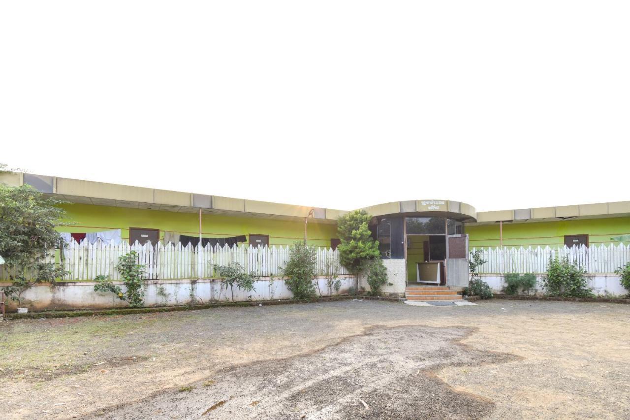 Khamshet Spot On 65135 Hotel Suvarna Samrat Lodge المظهر الخارجي الصورة